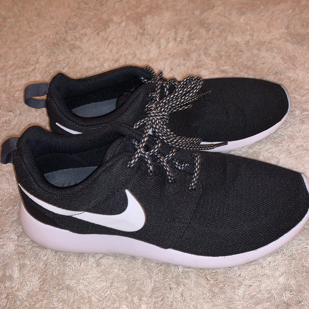 Nike Roshes